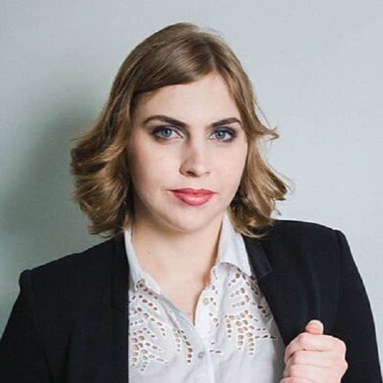 Анна Вяткина руководитель отдела бизнес-аналитики компании-разработчика “ФИС”